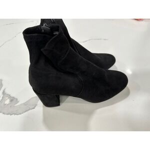 Mari A Ankle Boots Block‎ Heel Suede Side Zip Classic Booties 6.5M